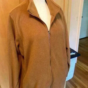 XXL LADIES FLEECE ZIPPERED JACKET-NEVER WORN